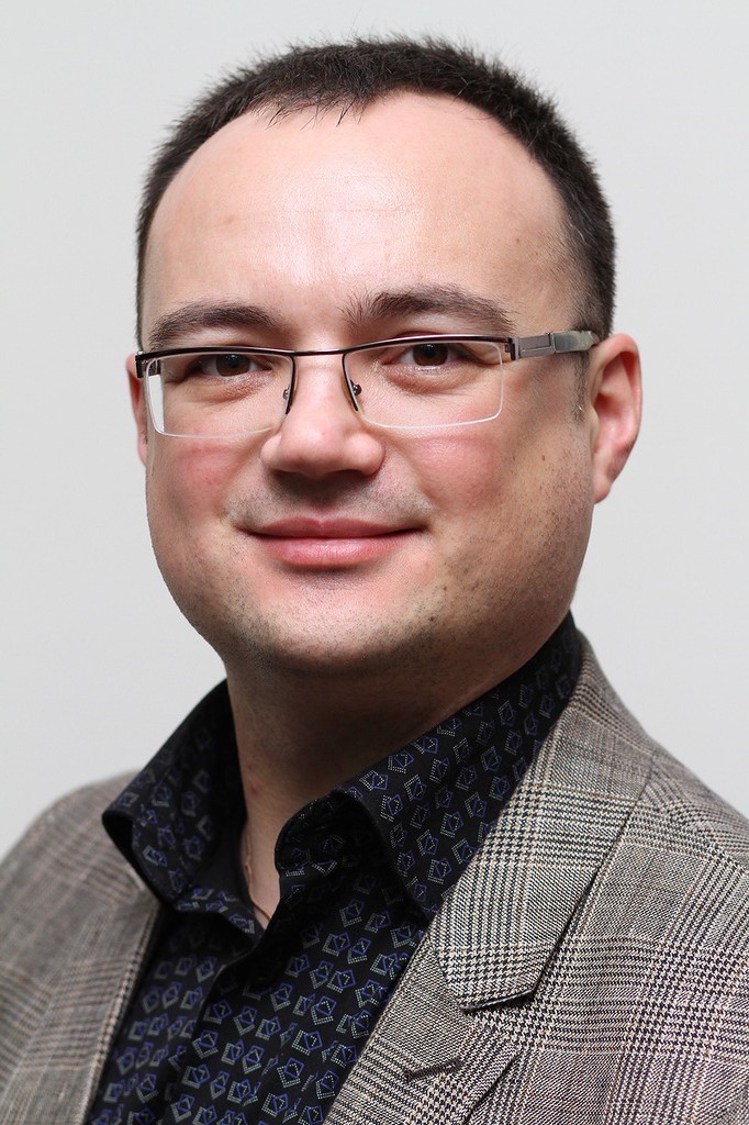 Артём Черепанов — руководитель и владелец консалтингового агентства «Дело на 5»